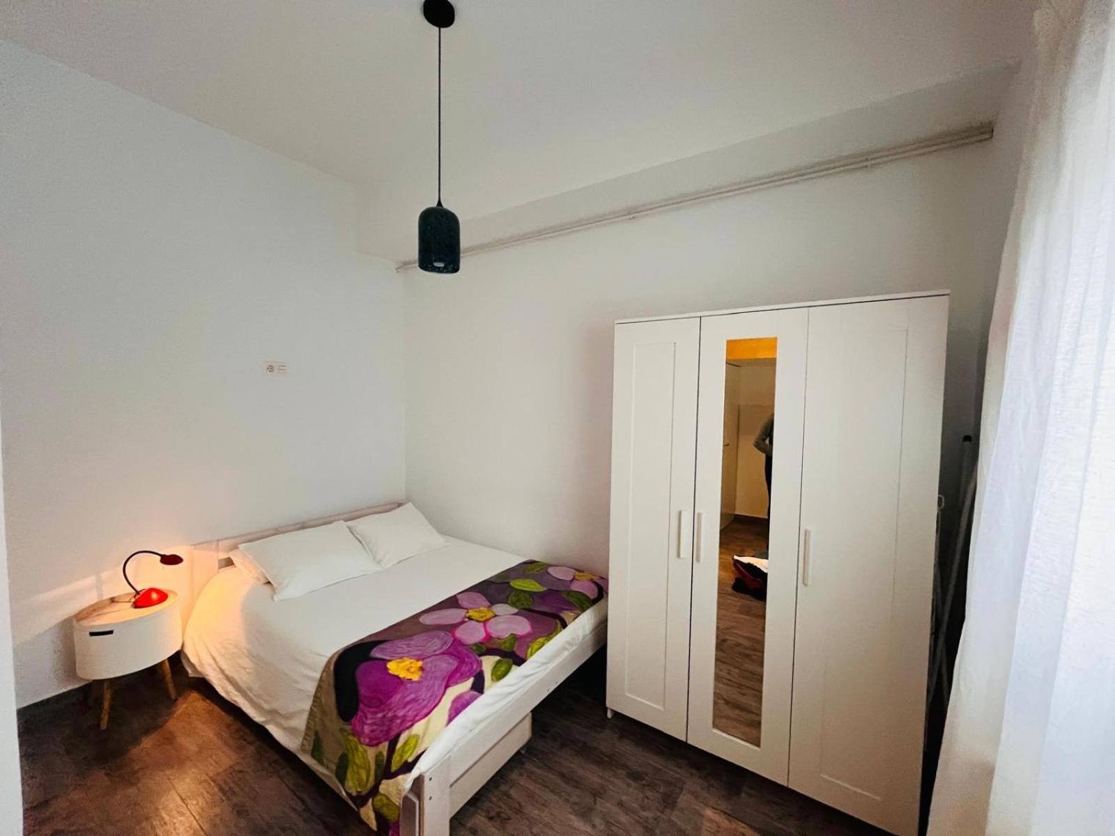 Nuevo Y Confortable Apartamento En Vista Alegre Мадрид Екстериор снимка